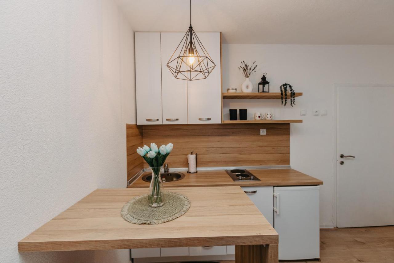 Stan Na Dan Flora Nevesinje Appartement Buitenkant foto
